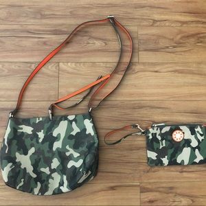 Crossbody and wristlet